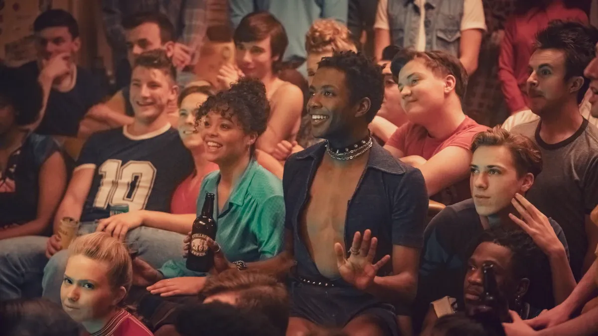 «It’s a Sin»: Όχι αυτό των Pet Shop Boys, αλλά μια μεγάλη στιγμή της βρετανικής τηλεόρασης